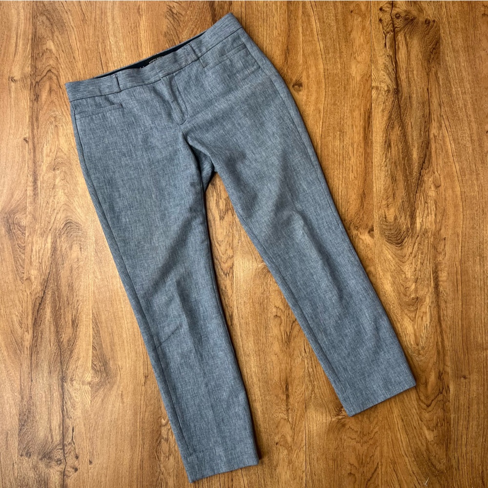 Banana Republic Gray Cropped Straight Leg Womens Trouser size 6